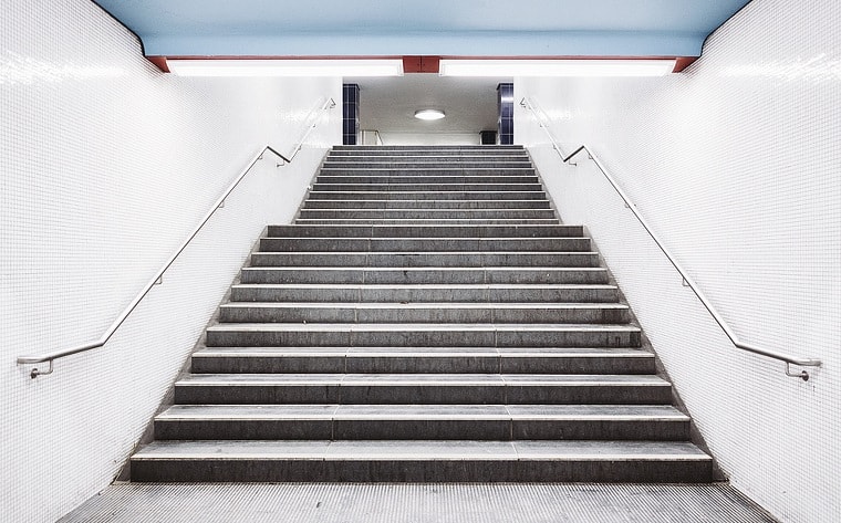 Come aumentare l'autostima: primo grandino